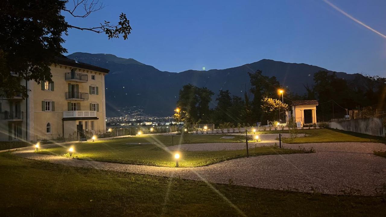 Villa Federica In Arco Bagian luar foto